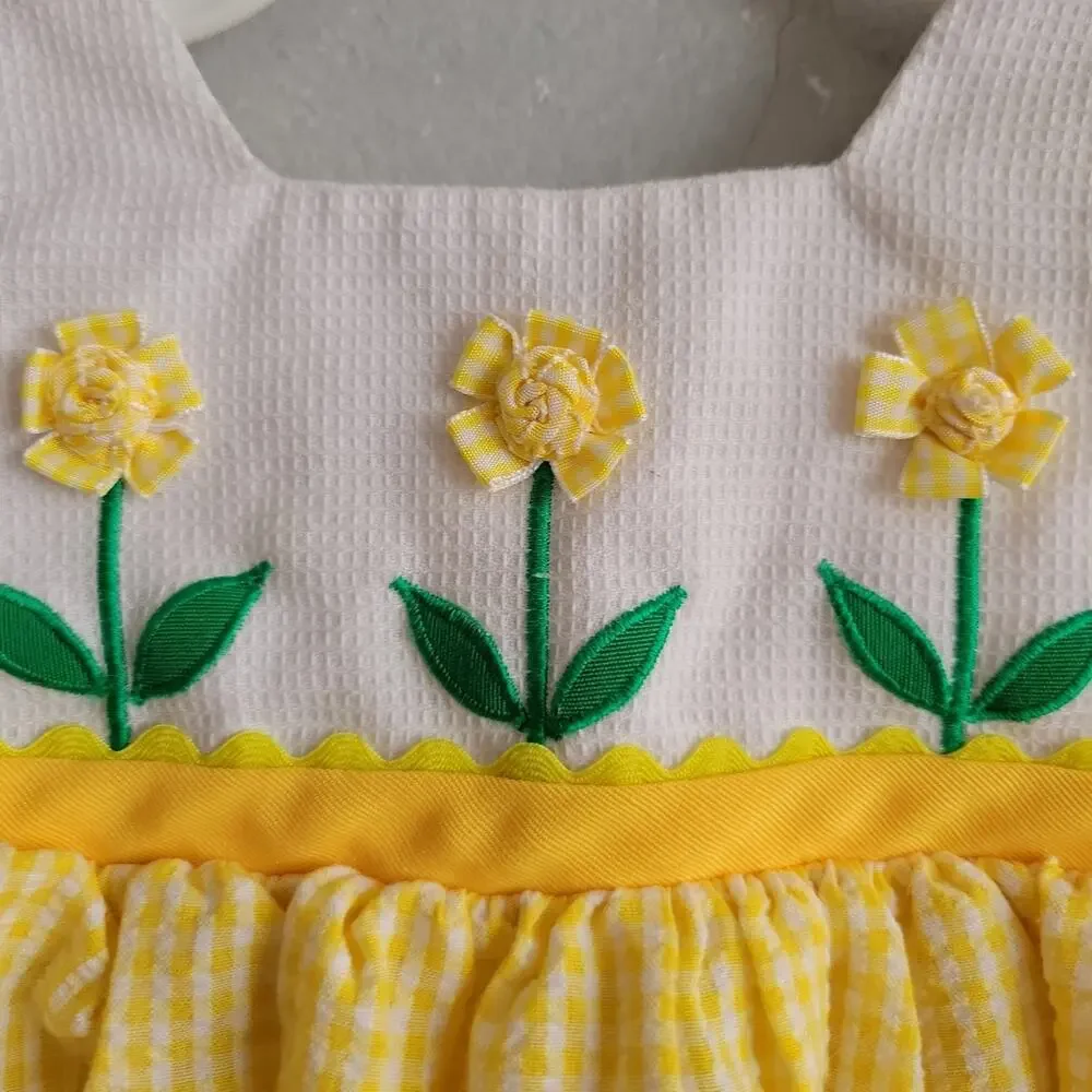 Vintage 1980s baby girl's 3-6 months Little Bitty dress yellow gingham w/flowers